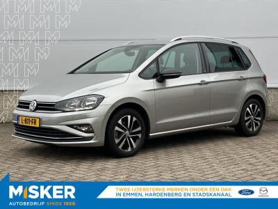 Autobedrijf Misker occasion: Volkswagen Golf Sportsvan